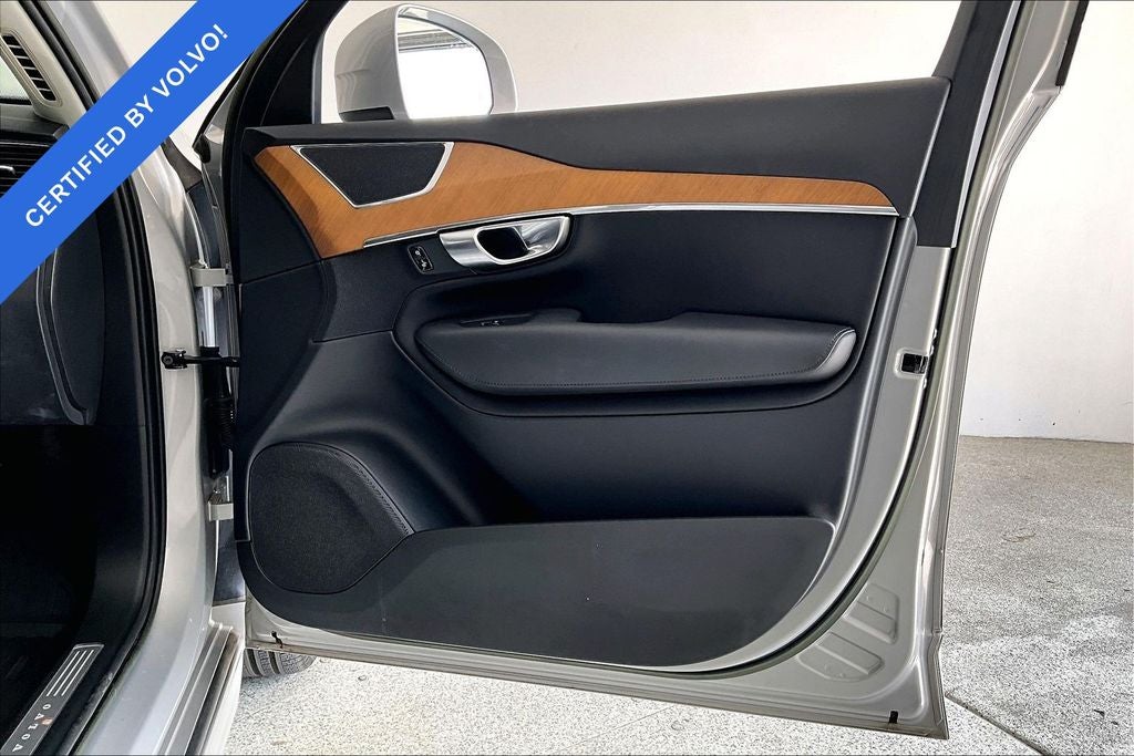 2023 Volvo XC90 B6 Plus 6-Seater
