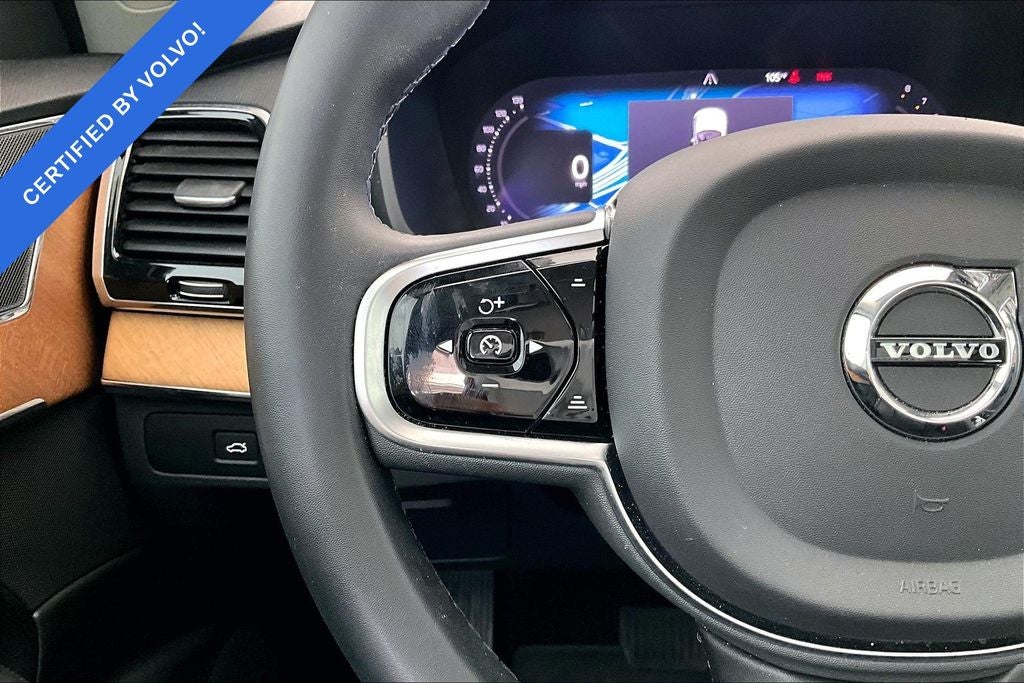 2023 Volvo XC90 B6 Plus 6-Seater