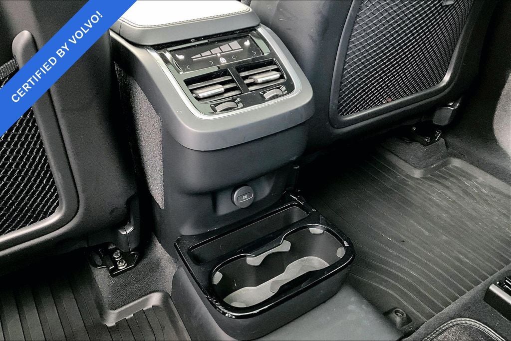 2023 Volvo XC90 B6 Plus 6-Seater