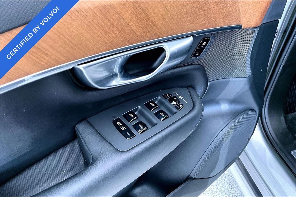2023 Volvo XC90 B6 Plus 6-Seater