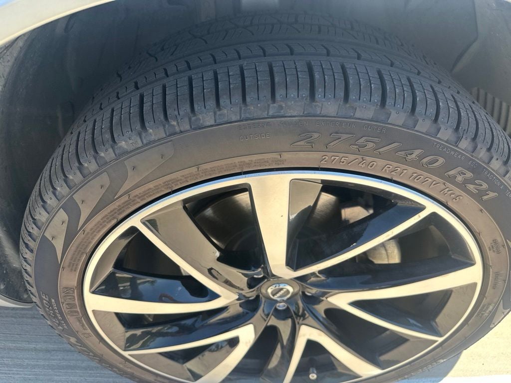 2023 Volvo XC90 B6 Plus 6-Seater