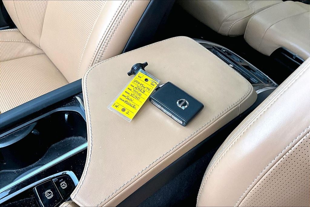 2023 Volvo XC90 Ultimate