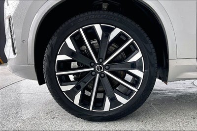 2025 Volvo XC90 B6 Plus 7-Seater 2025.5