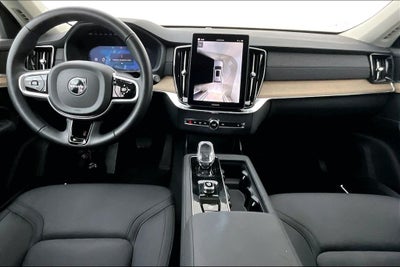 2025 Volvo XC90 B6 Plus 7-Seater 2025.5