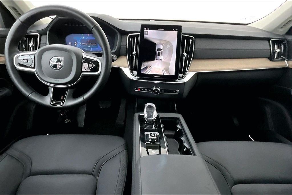 2025 Volvo XC90 B6 Plus 7-Seater 2025.5