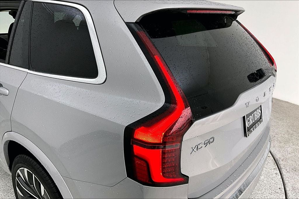 2025 Volvo XC90 B6 Plus 7-Seater 2025.5