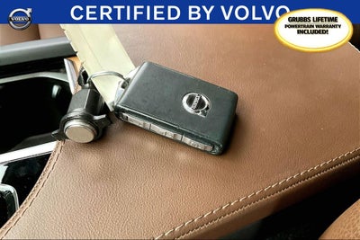 2024 Volvo XC90 B6 Plus Bright Theme