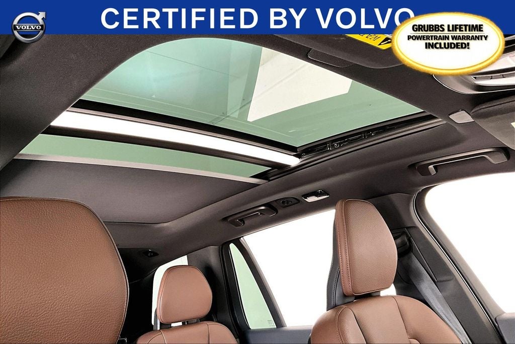 2024 Volvo XC90 B6 Plus Bright Theme