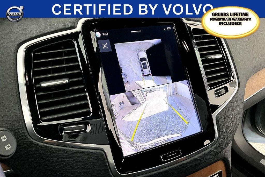 2024 Volvo XC90 B6 Plus Bright Theme