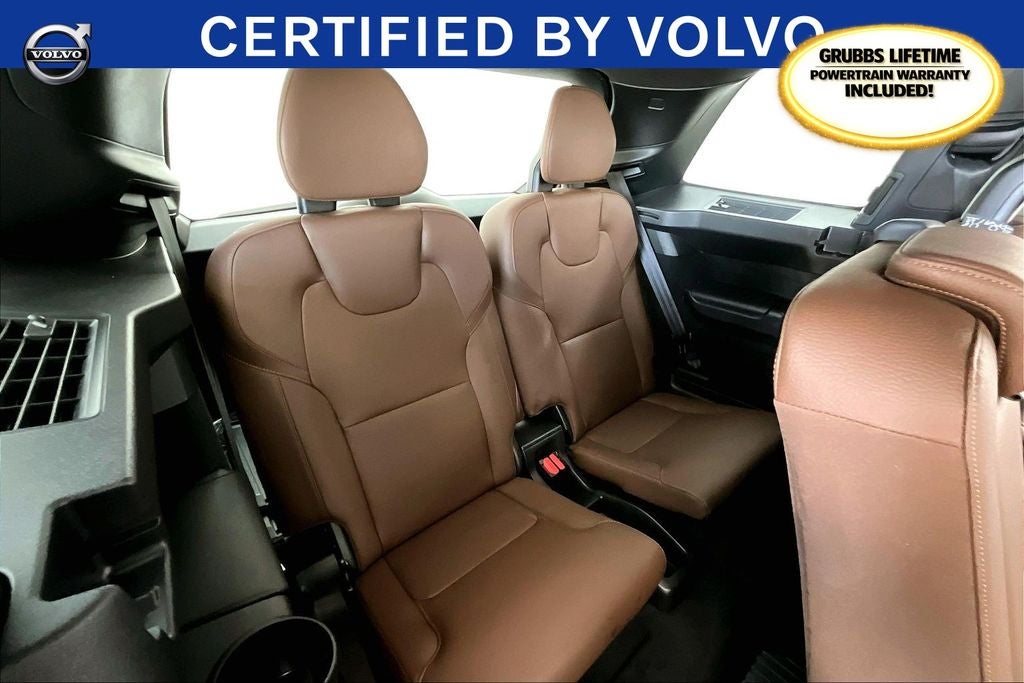 2024 Volvo XC90 B6 Plus Bright Theme