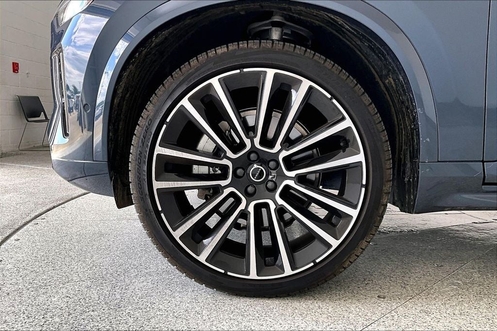 2025 Volvo XC90 B6 Ultra 2025.5