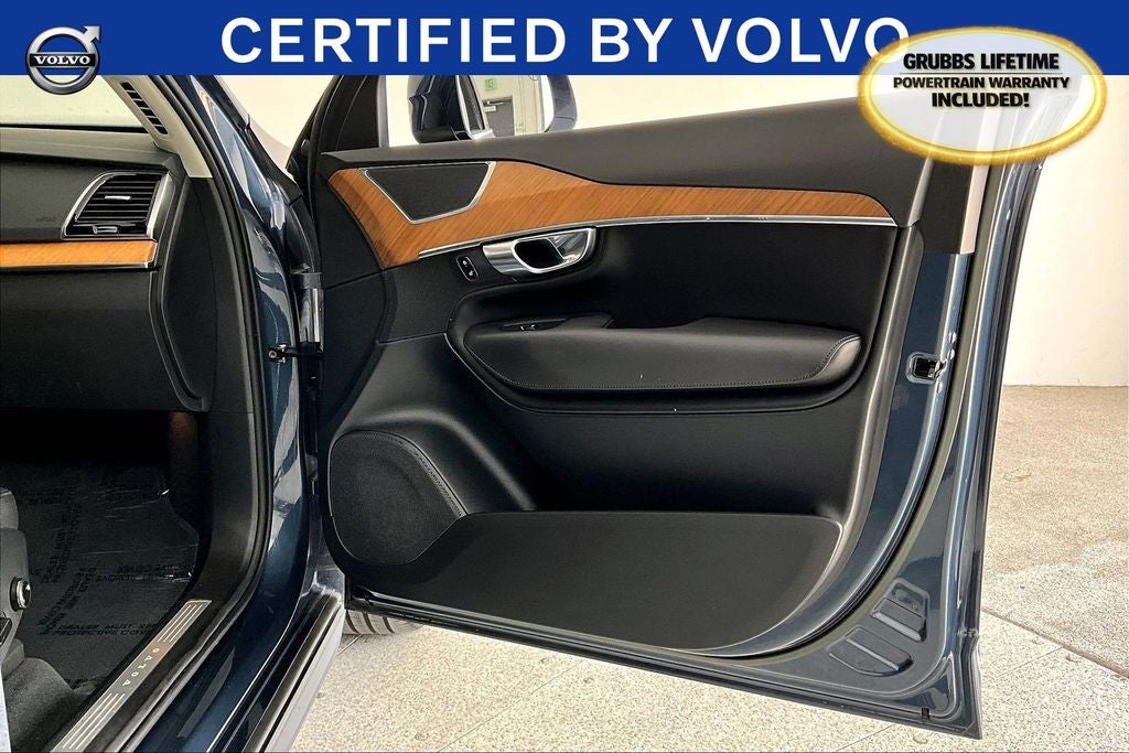 2023 Volvo XC90 B6 Plus 7-Seater