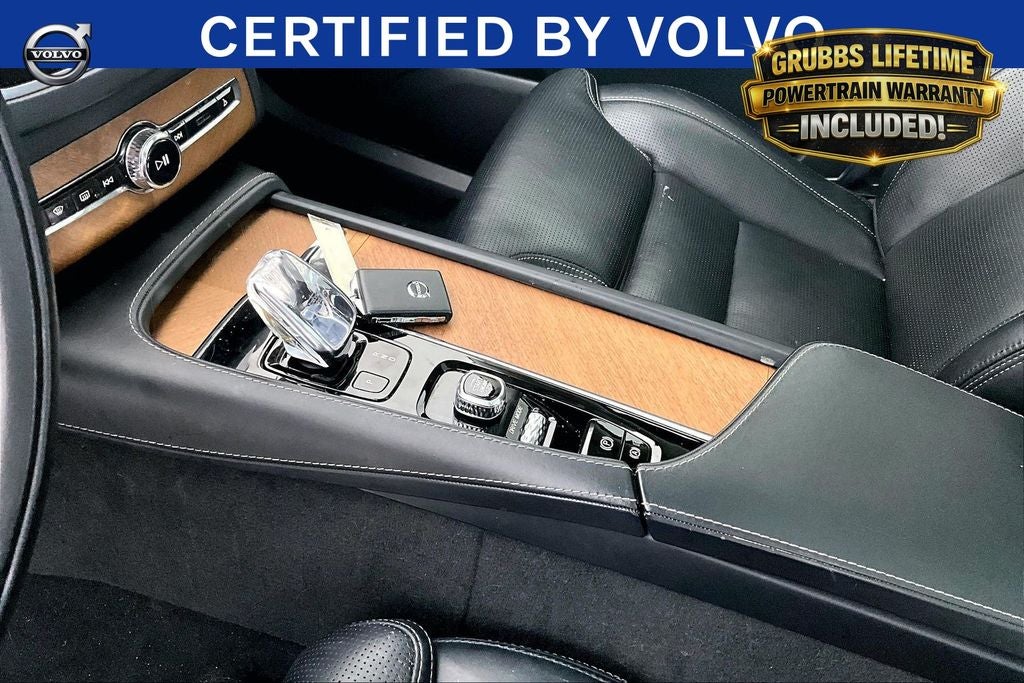 2023 Volvo XC90 B6 Plus 7-Seater