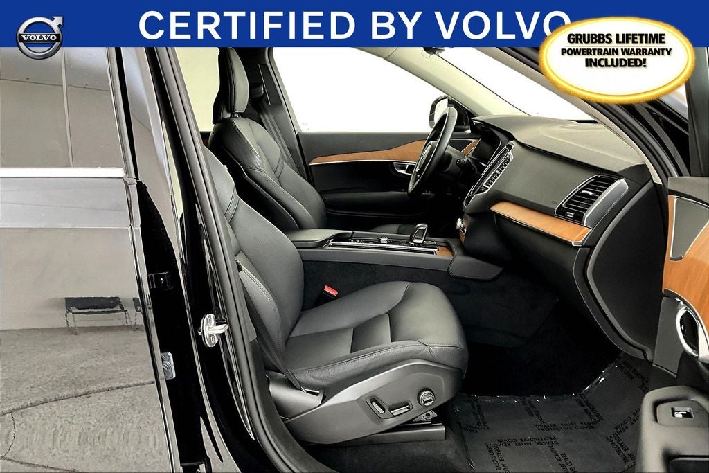 2023 Volvo XC90 B6 Plus 7-Seater