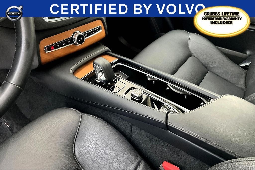 2023 Volvo XC90 B6 Plus 7-Seater