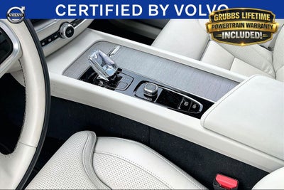 2023 Volvo XC60 B6 Ultimate Bright Theme