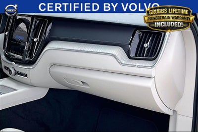 2023 Volvo XC60 B6 Ultimate Bright Theme