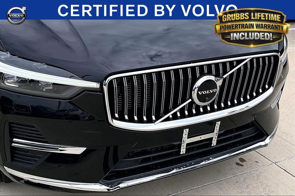 2023 Volvo XC60 B6 Ultimate Bright Theme