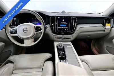 2023 Volvo XC60 B6 Ultimate Bright Theme