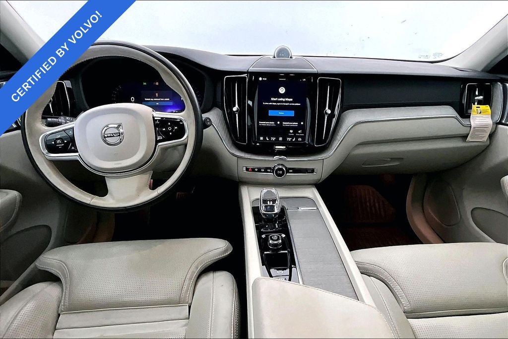 2023 Volvo XC60 B6 Ultimate Bright Theme