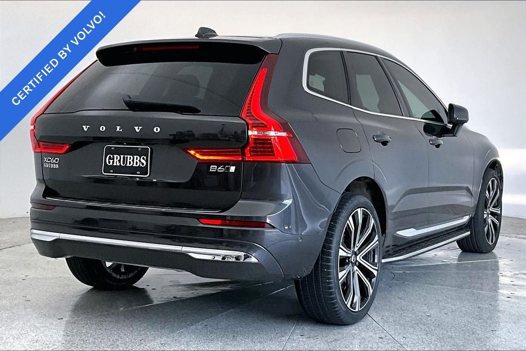 2023 Volvo XC60 B6 Ultimate Bright Theme