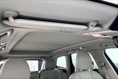 2023 Volvo XC60 B6 Ultimate Dark Theme