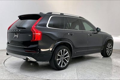 2019 Volvo XC90 T5 Momentum