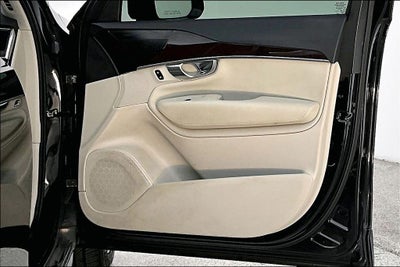 2019 Volvo XC90 T5 Momentum