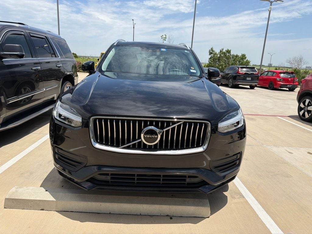 2021 Volvo XC90 T5 Momentum