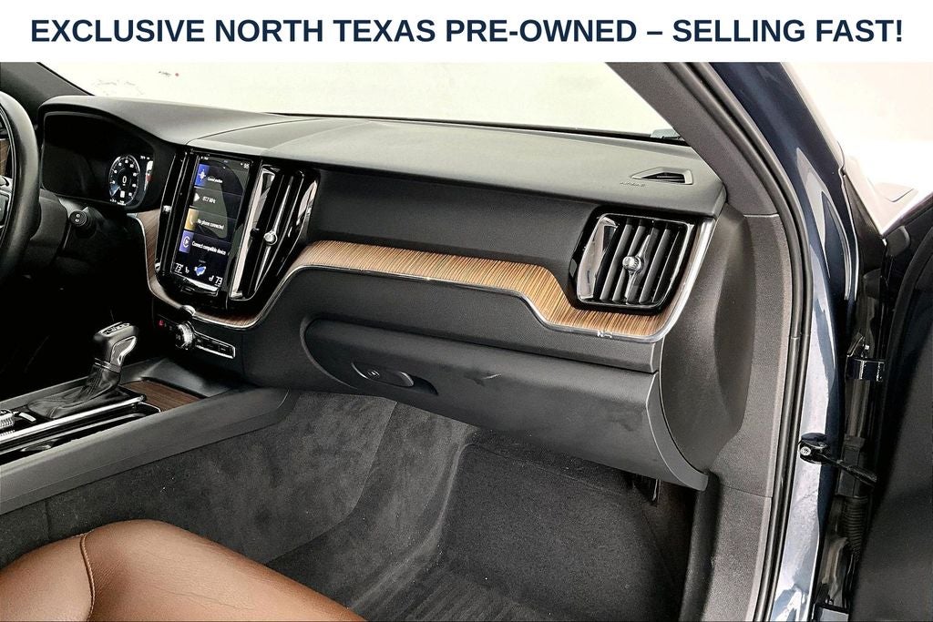 2021 Volvo XC60 T5 Momentum