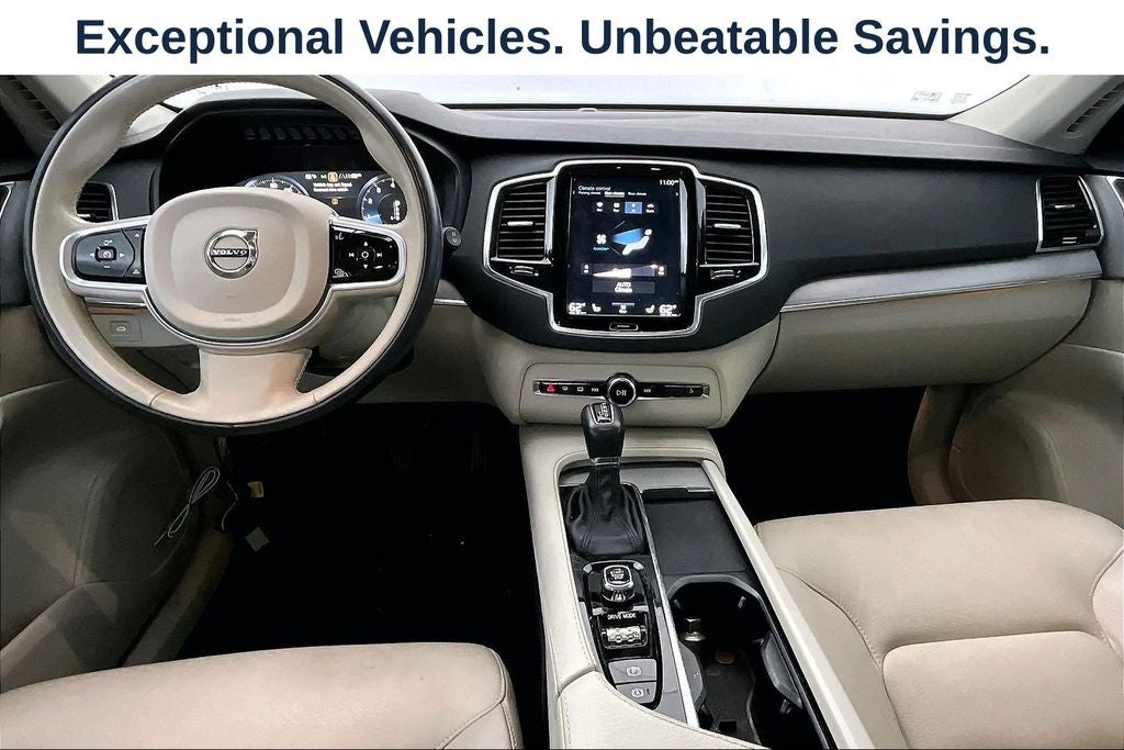 2021 Volvo XC90 T5 Momentum