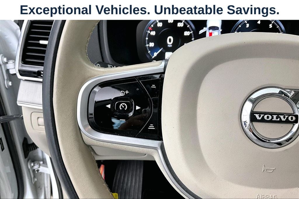 2021 Volvo XC90 T5 Momentum