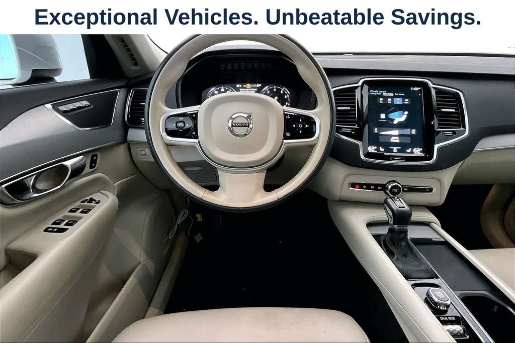 2021 Volvo XC90 T5 Momentum