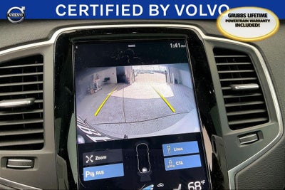 2022 Volvo XC90 T5 Momentum