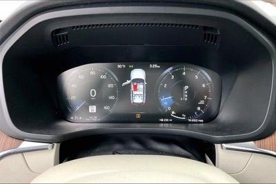 2021 Volvo XC60 T5 Momentum