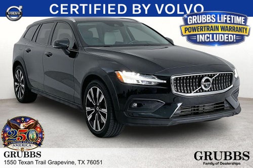 2022 Volvo V60 Cross Country T5