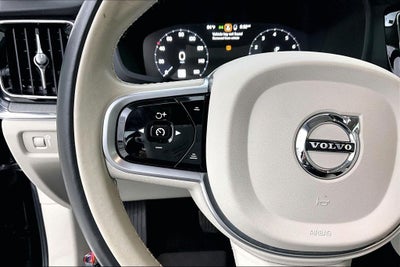 2022 Volvo V60 Cross Country T5