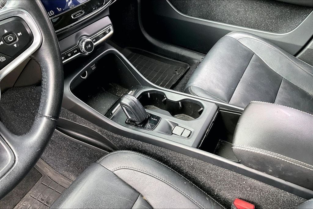 2019 Volvo XC40 Momentum