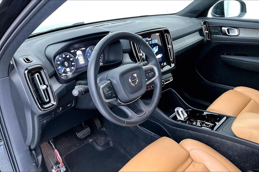 2022 Volvo XC40 T5 Inscription