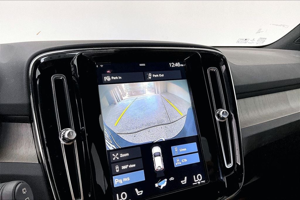 2022 Volvo XC40 T5 Inscription