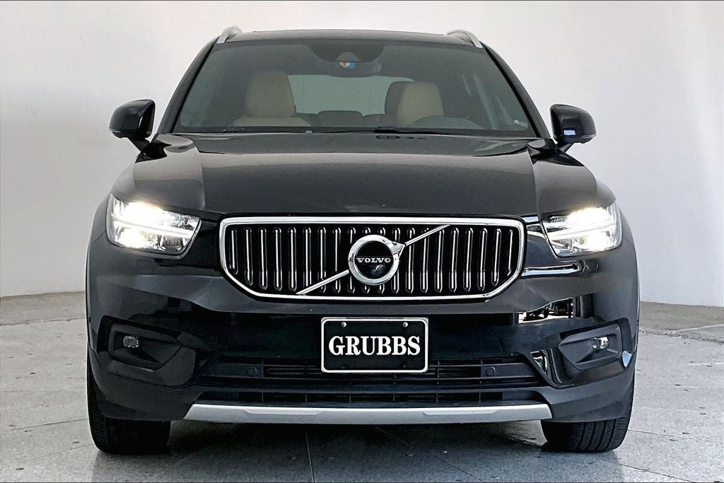 2022 Volvo XC40 T5 Inscription