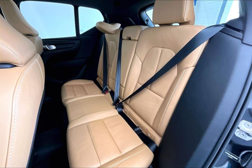 2022 Volvo XC40 T5 Inscription