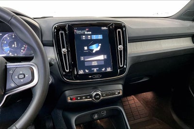 2022 Volvo XC40 T5 Inscription