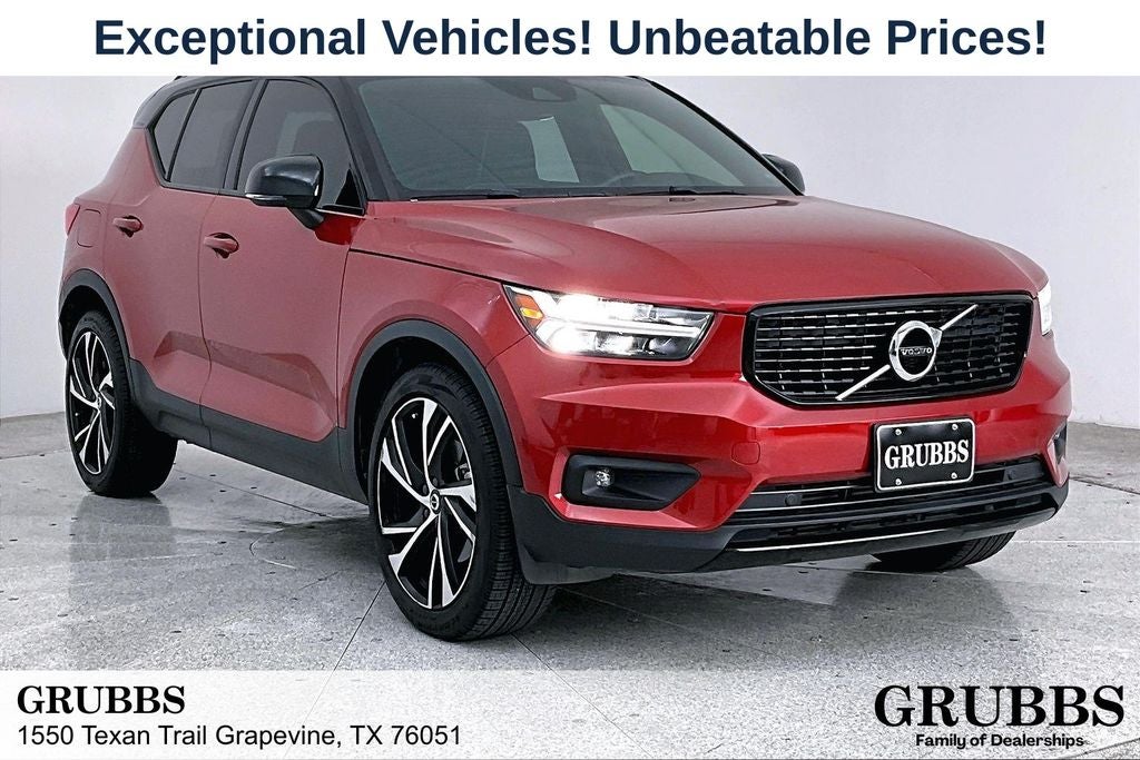 2020 Volvo XC40 R-Design
