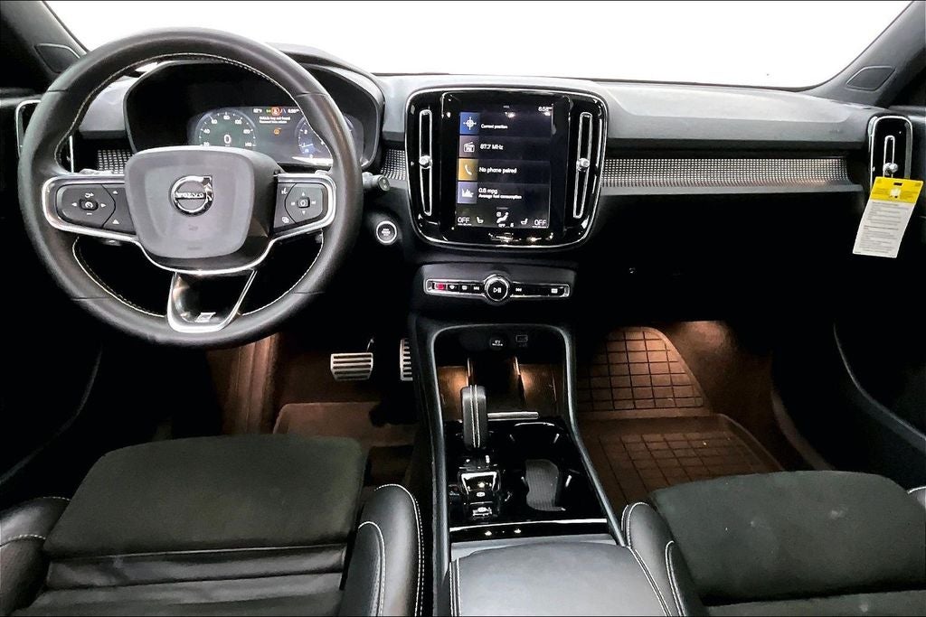 2020 Volvo XC40 R-Design