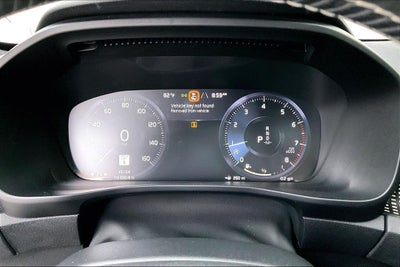 2020 Volvo XC40 R-Design
