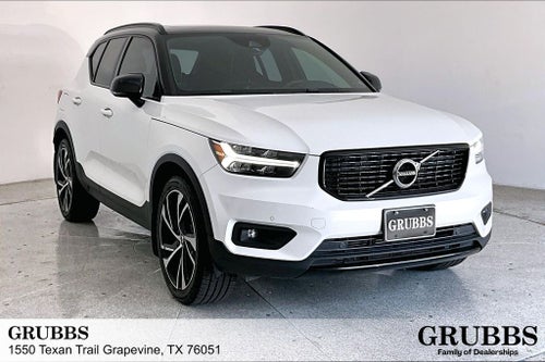 2020 Volvo XC40 R-Design