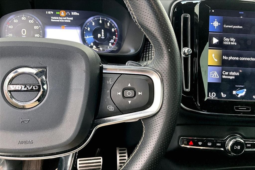 2020 Volvo XC40 R-Design