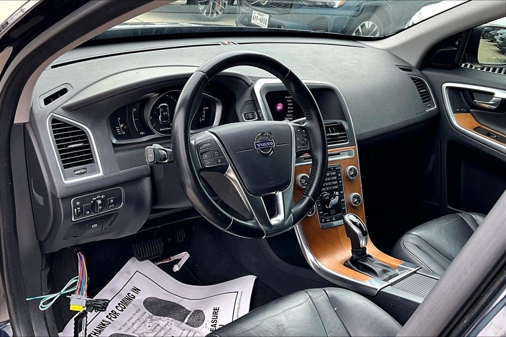 2017 Volvo XC60 T5 Inscription