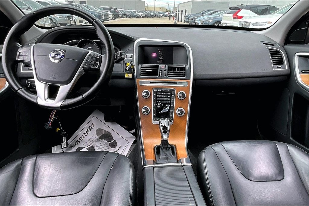 2017 Volvo XC60 T5 Inscription